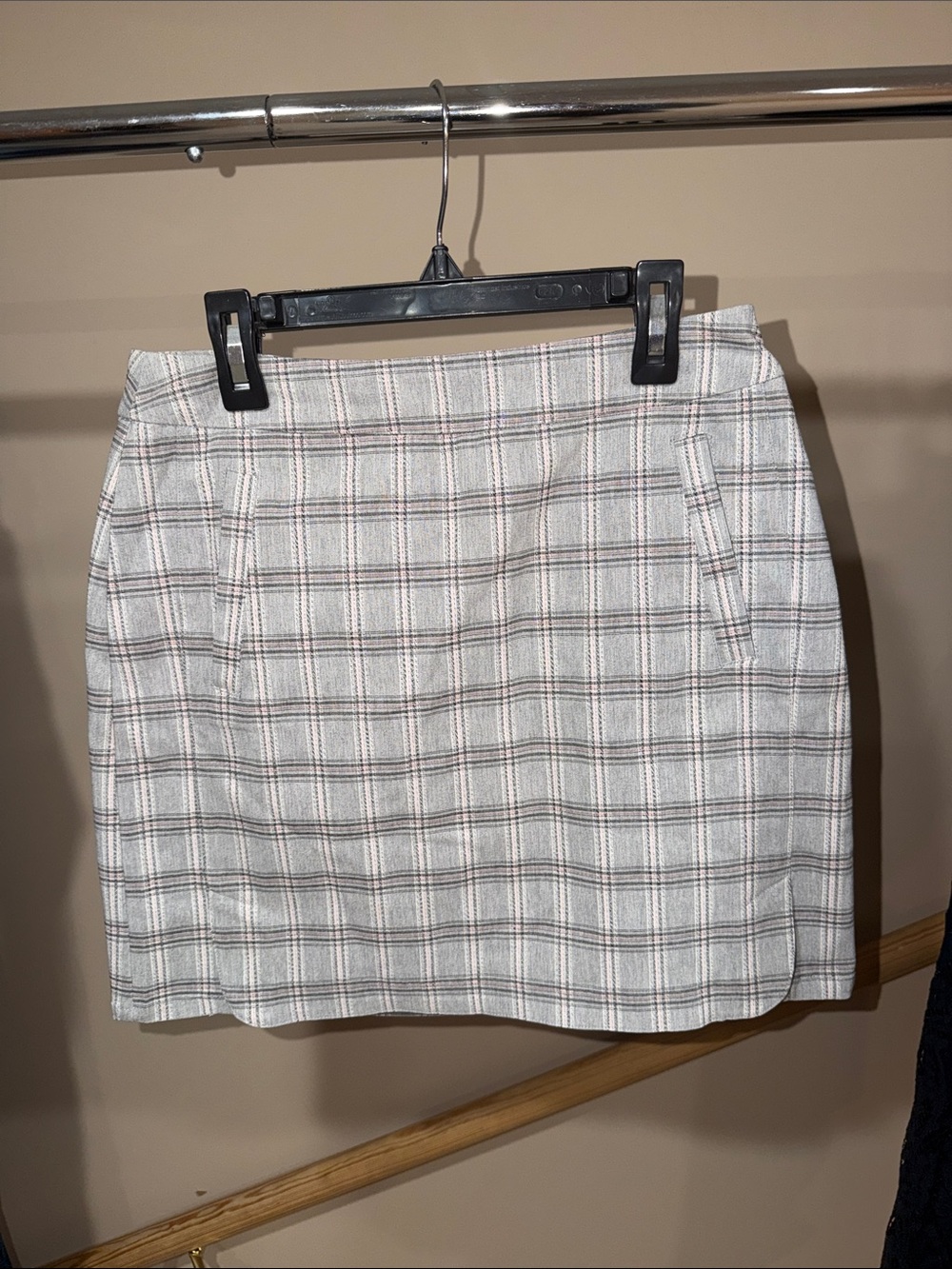 Tribal Gray and White Plaid Skort